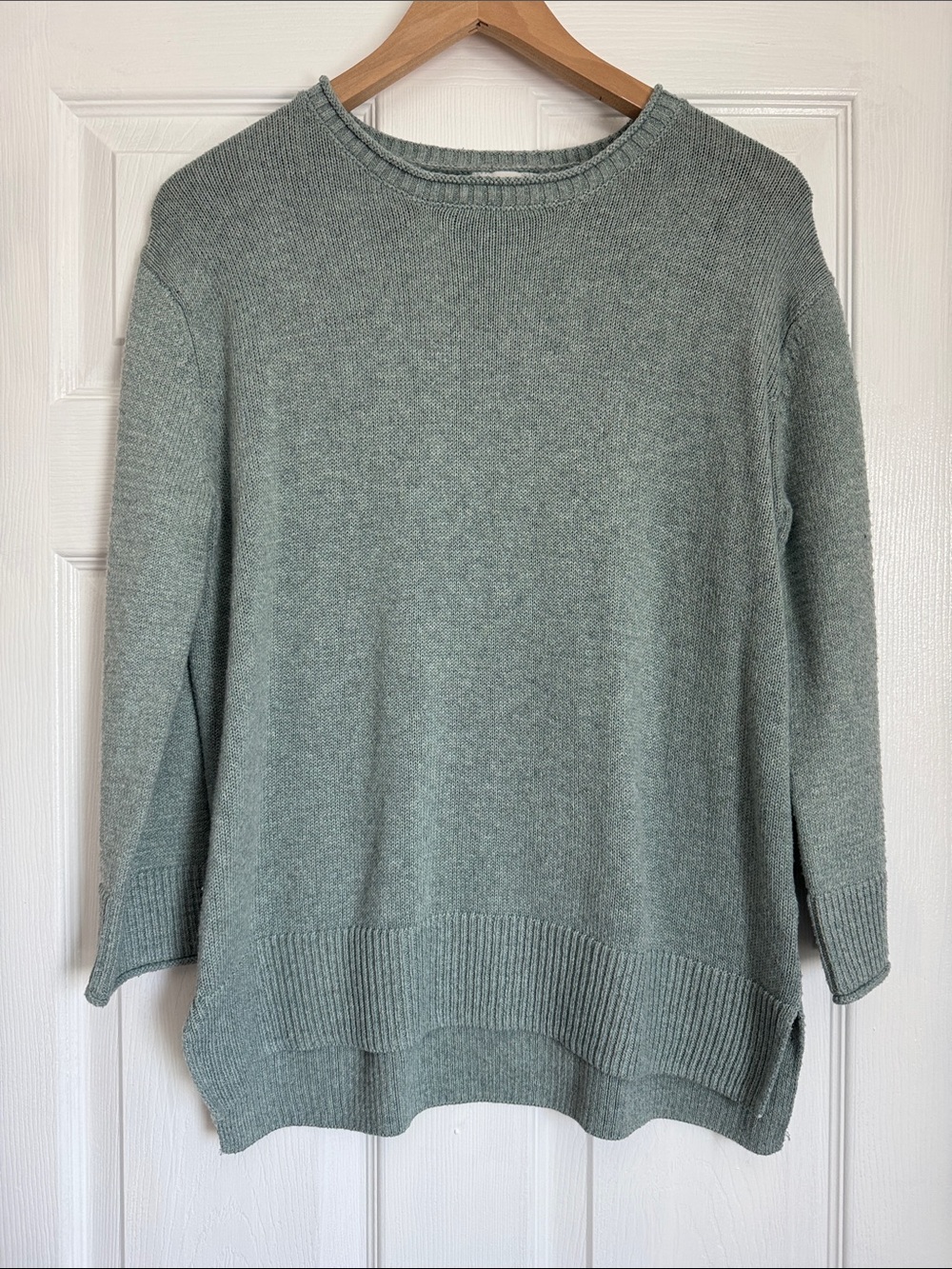 Ella Moss Lightweight Crewneck Sweater in Sage